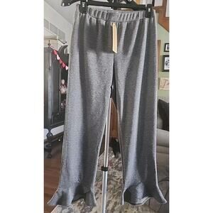 Lazy Sunday Women's Black & White Plaid Flare Pants Size Small Pull On A109 NWT